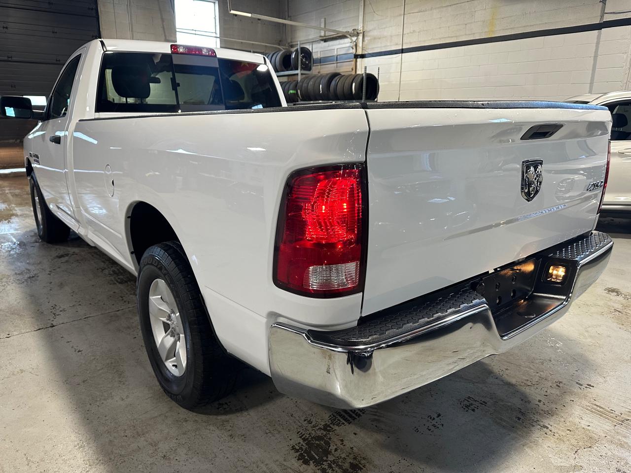 2018 RAM 1500 8FT BOX | REG CAB | 4X4 | HEMI 5.7 - Photo #12