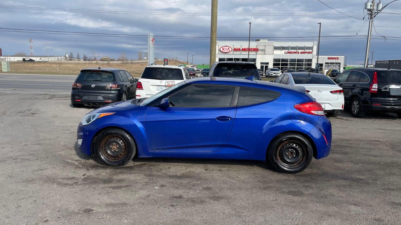 2012 Hyundai Veloster *COUPE*AUTO*4 CYLINDER*GREAT ON FUEL*CERTIFIED - Photo #2