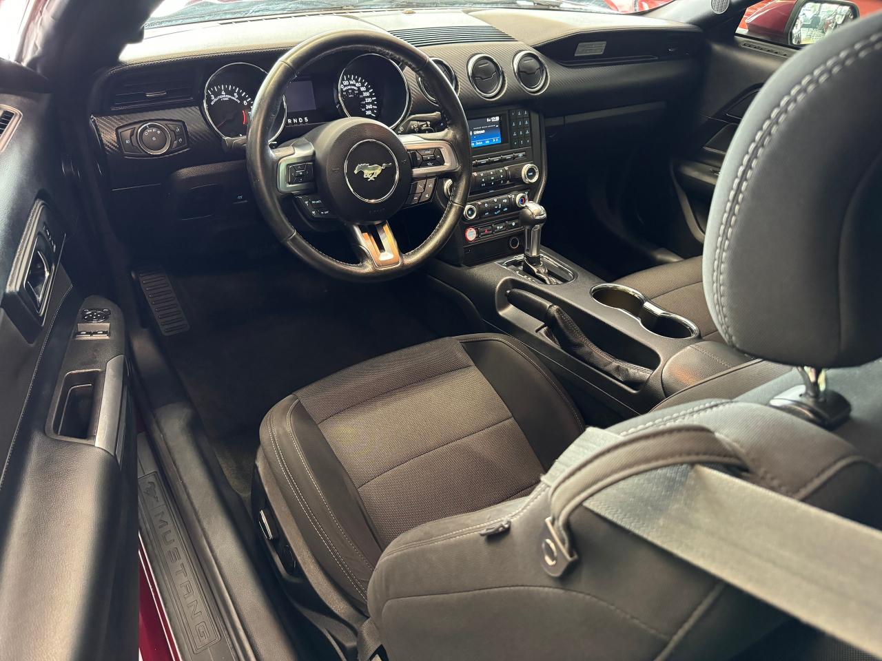2017 Ford Mustang V6+New Tires+Bluetooth+Camera Photo74