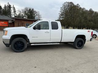 2013 GMC Sierra 2500 SLT DURAMAX HD 4x4 - Photo #5