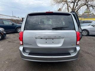 2018 Dodge Grand Caravan Crew Plus - Photo #4