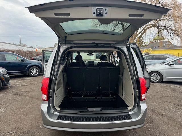 2018 Dodge Grand Caravan Crew Plus - Photo #5