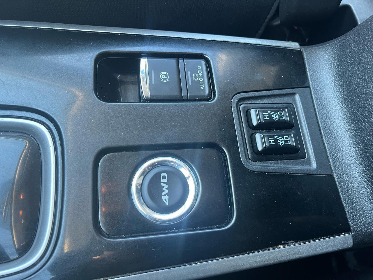 2019 Mitsubishi Outlander ES AWC Back Up Camera Heated Seats Remote Start - Photo #14