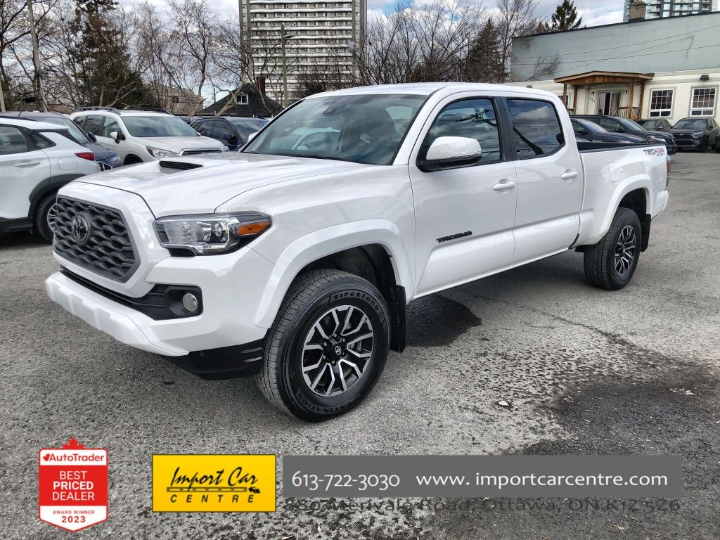 Used 2023 Toyota Tacoma ONLY 1,443KMS!! LIKE NEW, IN STOCK AND NO WAITING for Sale in Ottawa, Ontario