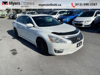 Used 2014 Nissan Altima 2.5 SV  - Sunroof -  Bluetooth for sale in Ottawa, ON