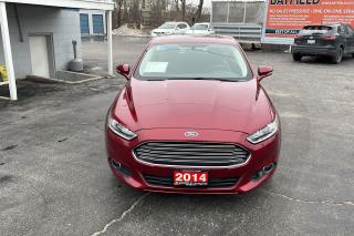 2014 Ford Fusion SE **Leather/Sunroof/Only 29k!!** - Photo #7