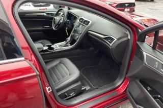 2014 Ford Fusion SE **Leather/Sunroof/Only 29k!!** - Photo #15