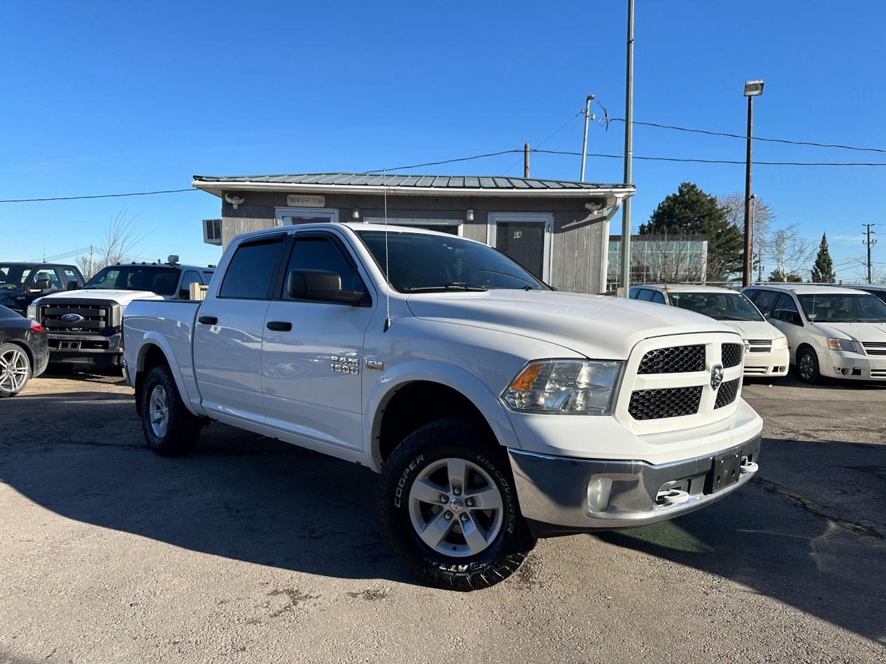 2017 RAM 1500  - Photo #8