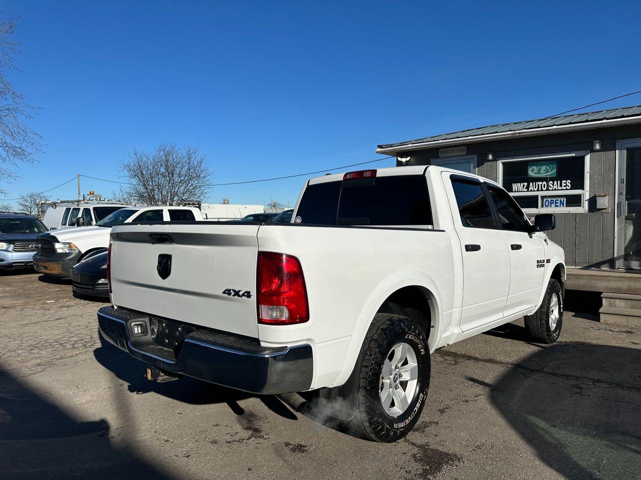 2017 RAM 1500  - Photo #10