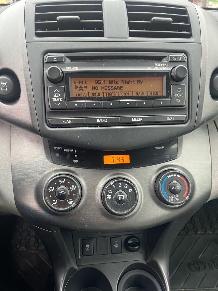 2012 Toyota RAV4 BASE - Photo #10