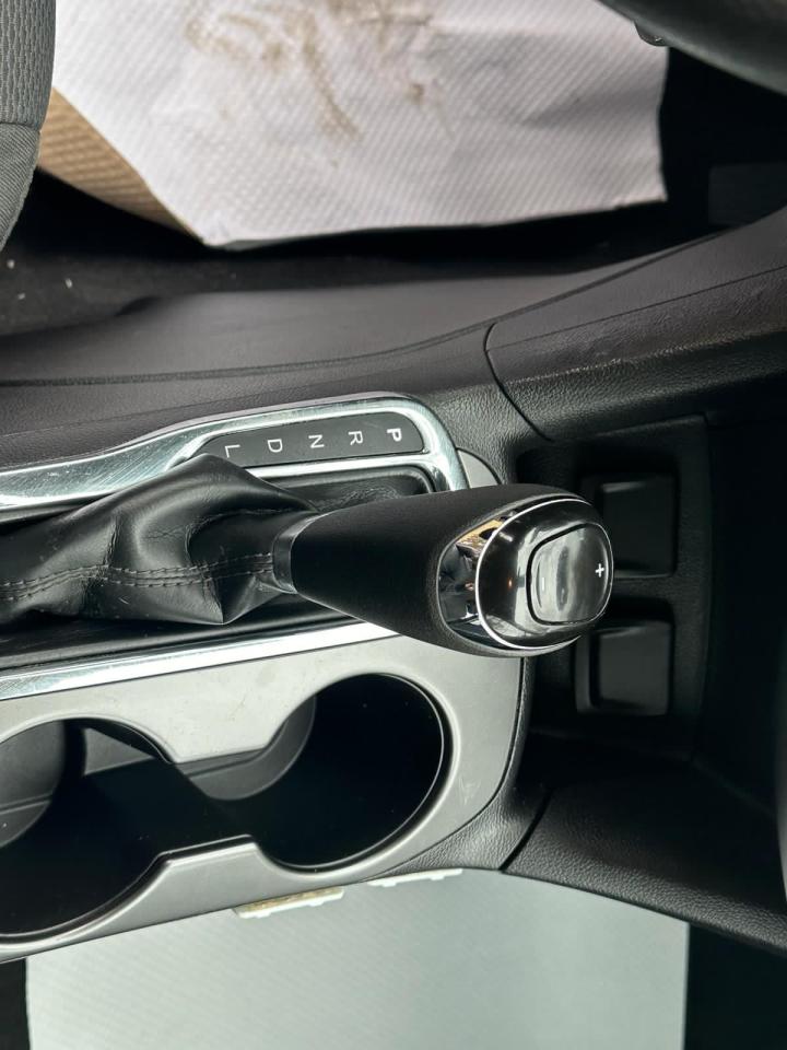 2018 Chevrolet Cruze LT - Photo #11