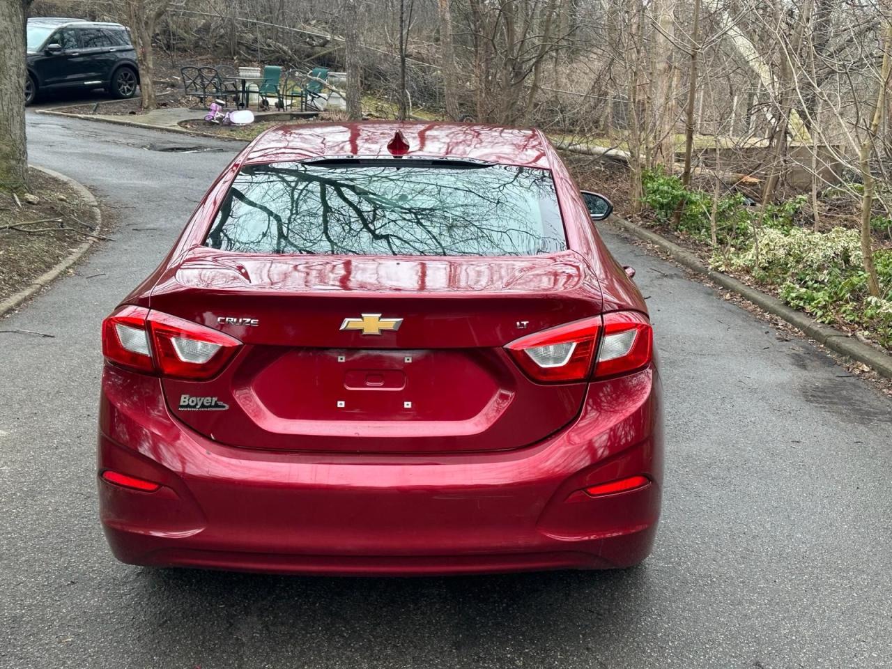 2018 Chevrolet Cruze LT Photo3