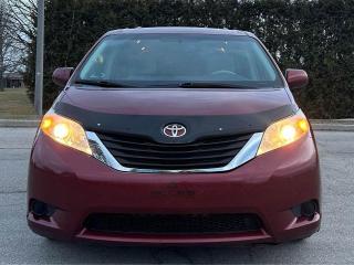 2013 Toyota Sienna LE 8-Pass Certified - Photo #9
