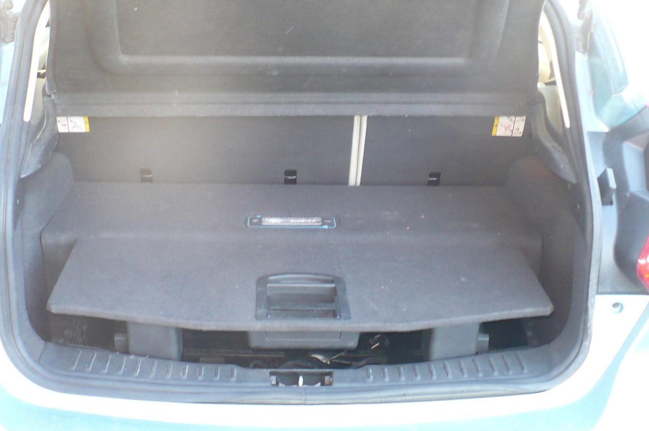 2012 Ford Focus 5dr HB Photo
