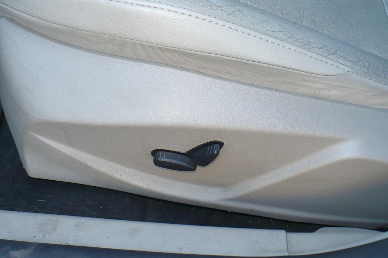 2012 Ford Focus 5dr HB Photo
