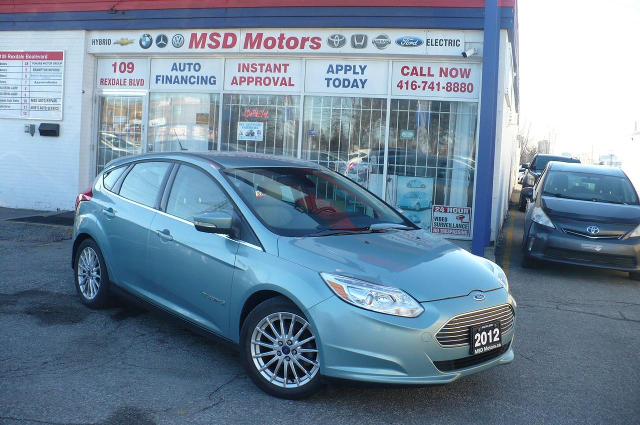 2012 Ford Focus 5dr HB Photo