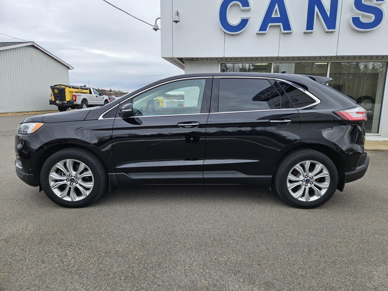 2020 Ford Edge TITANIUM AWD W/SUNROOF Photo5