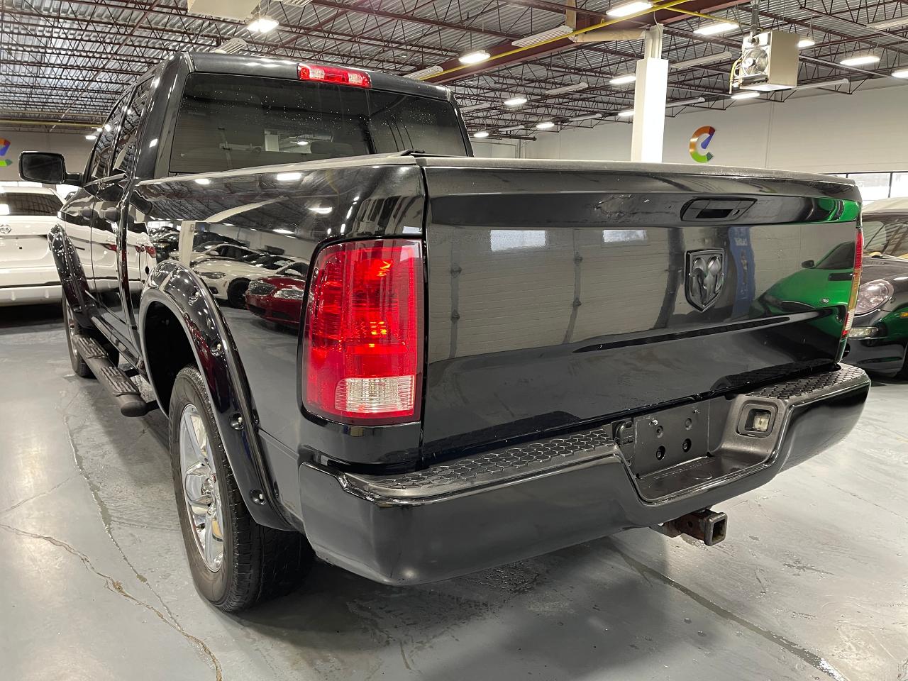2017 RAM 1500 4WD Quad Cab 140.5" - Photo #3
