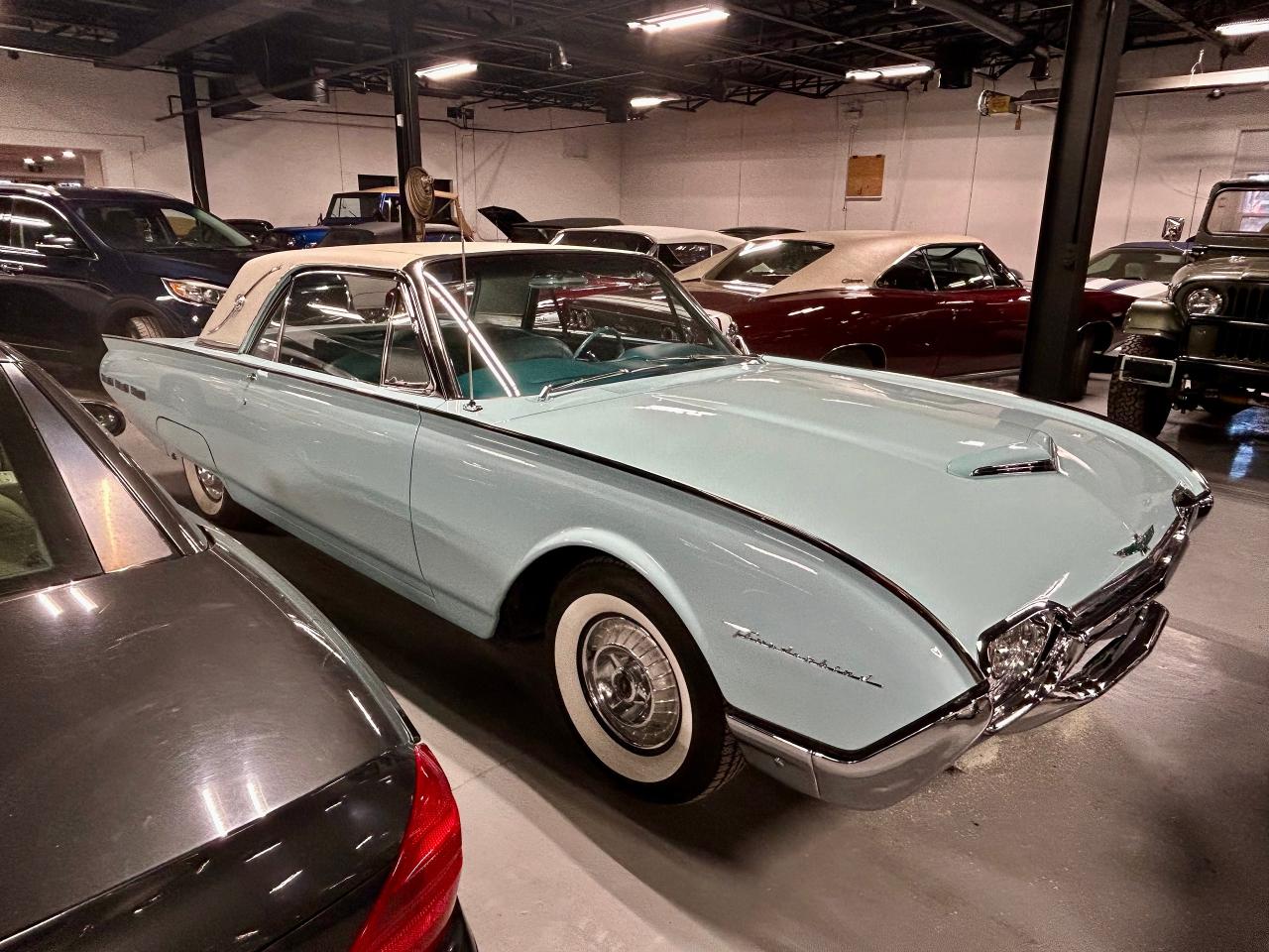 1962 Ford Thunderbird 2dr Landau Coupe - Photo #3