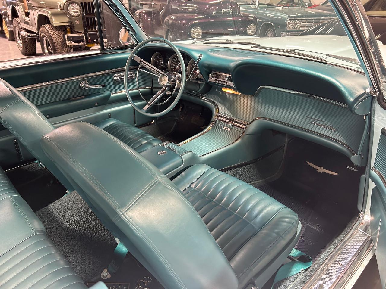 1962 Ford Thunderbird 2dr Landau Coupe - Photo #28