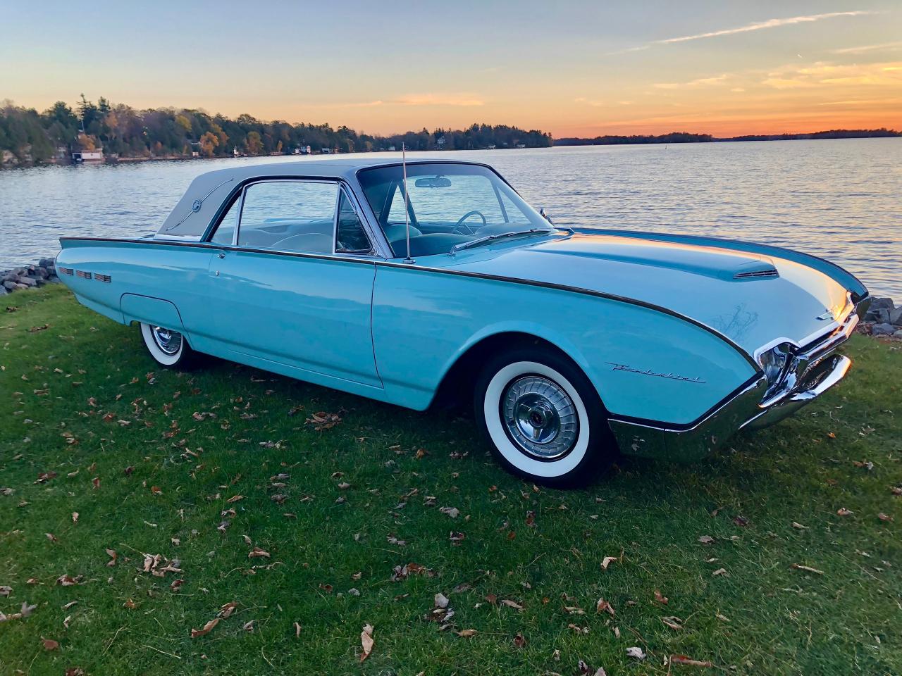 1962 Ford Thunderbird 2dr Landau Coupe Photo4