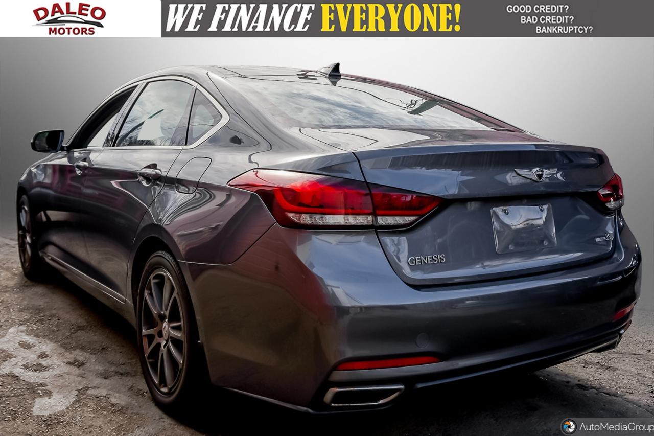 2016 Hyundai Genesis 4 dr / B. CAM / H. SEATS / NAV / LTHR / S.ROOF Photo32