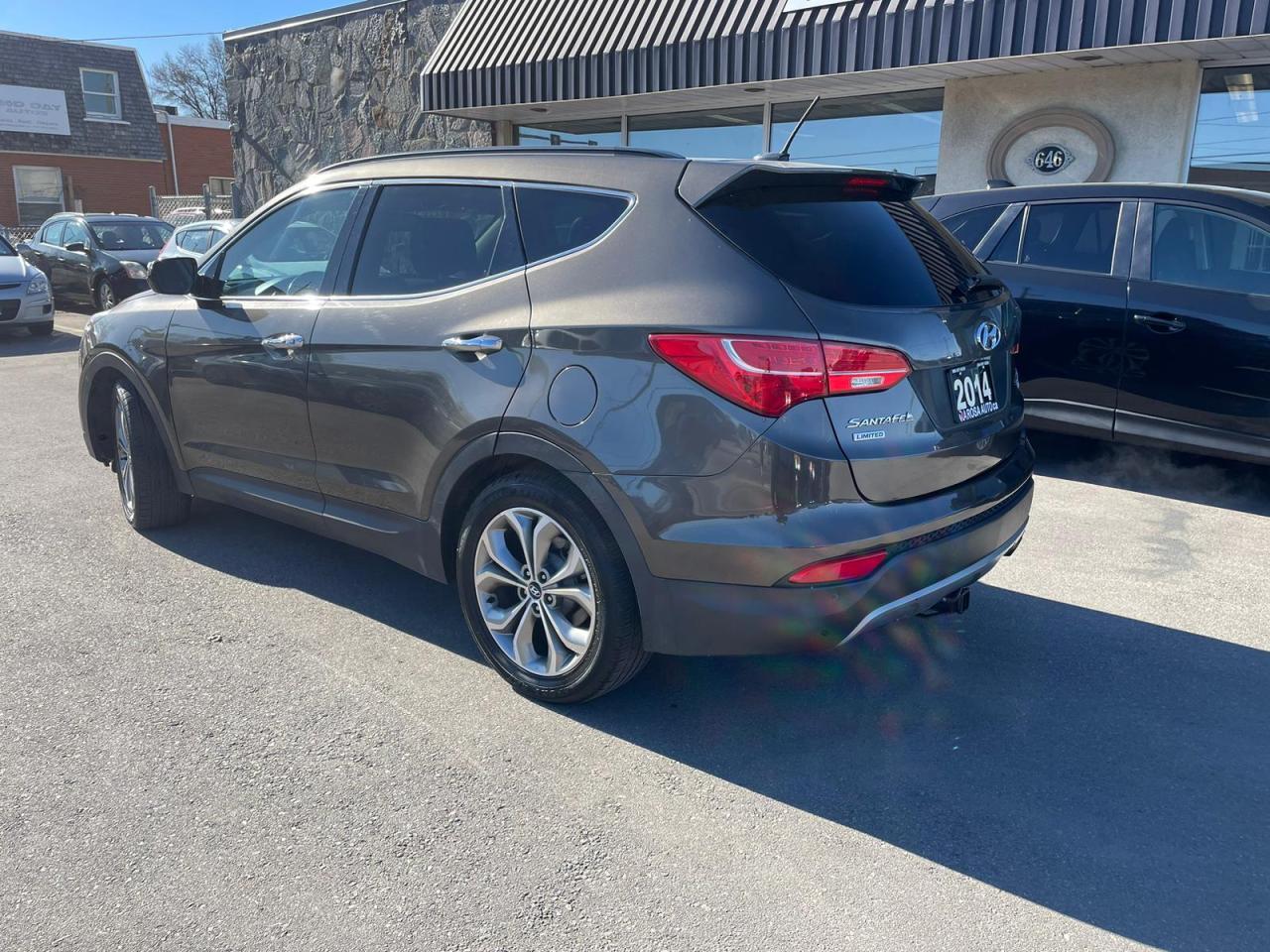 2014 Hyundai Santa Fe Sport AWD Limited NAVIGATION BLIND SPOT PANORAMC LEATHER - Photo #12