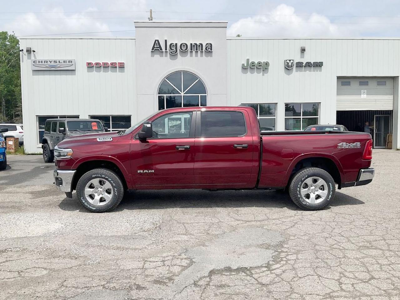 2025 RAM 1500 Big Horn Photo2