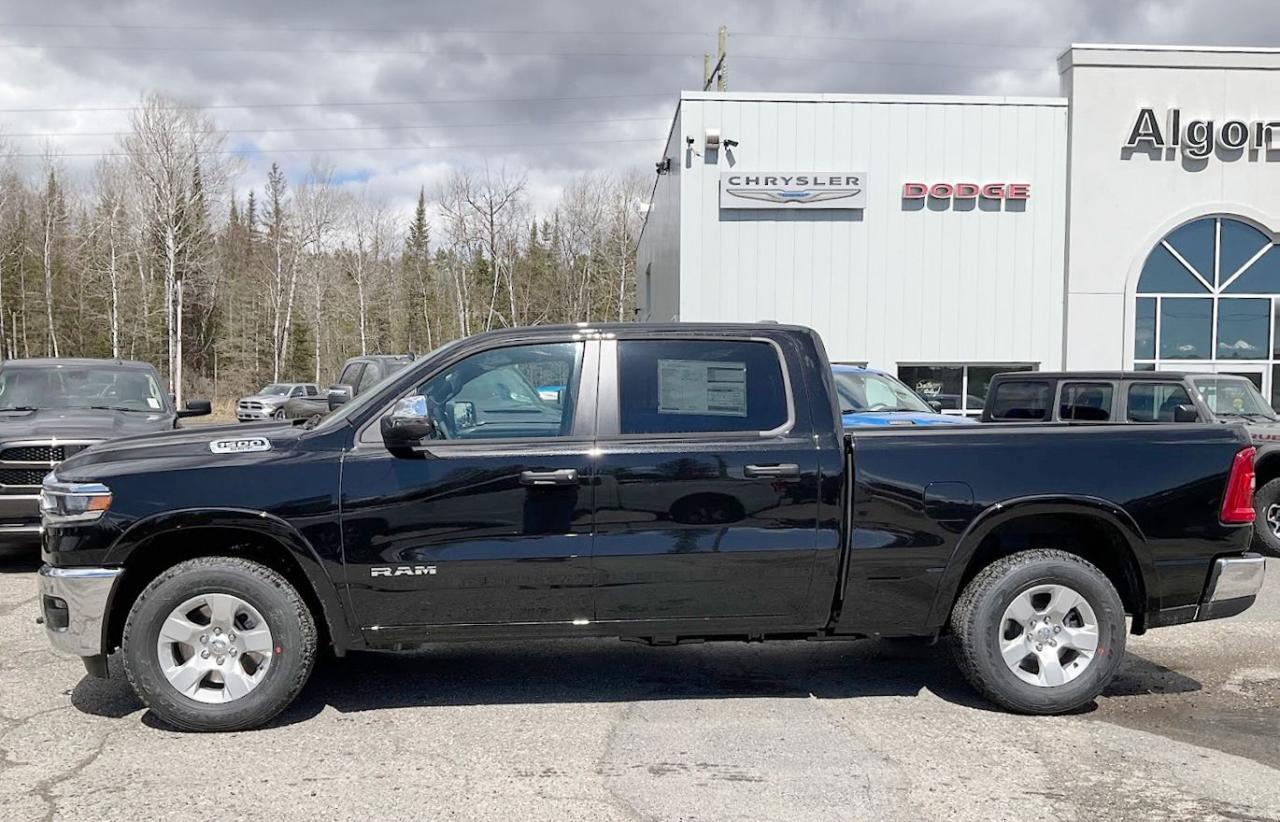 2025 RAM 1500 Big Horn Photo2