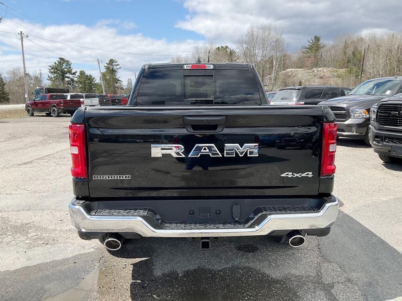 2025 RAM 1500 Big Horn Photo4