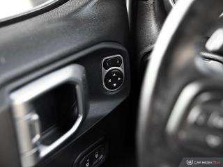 2020 Jeep Wrangler Unlimited Sport | LOW KMS - Photo #17