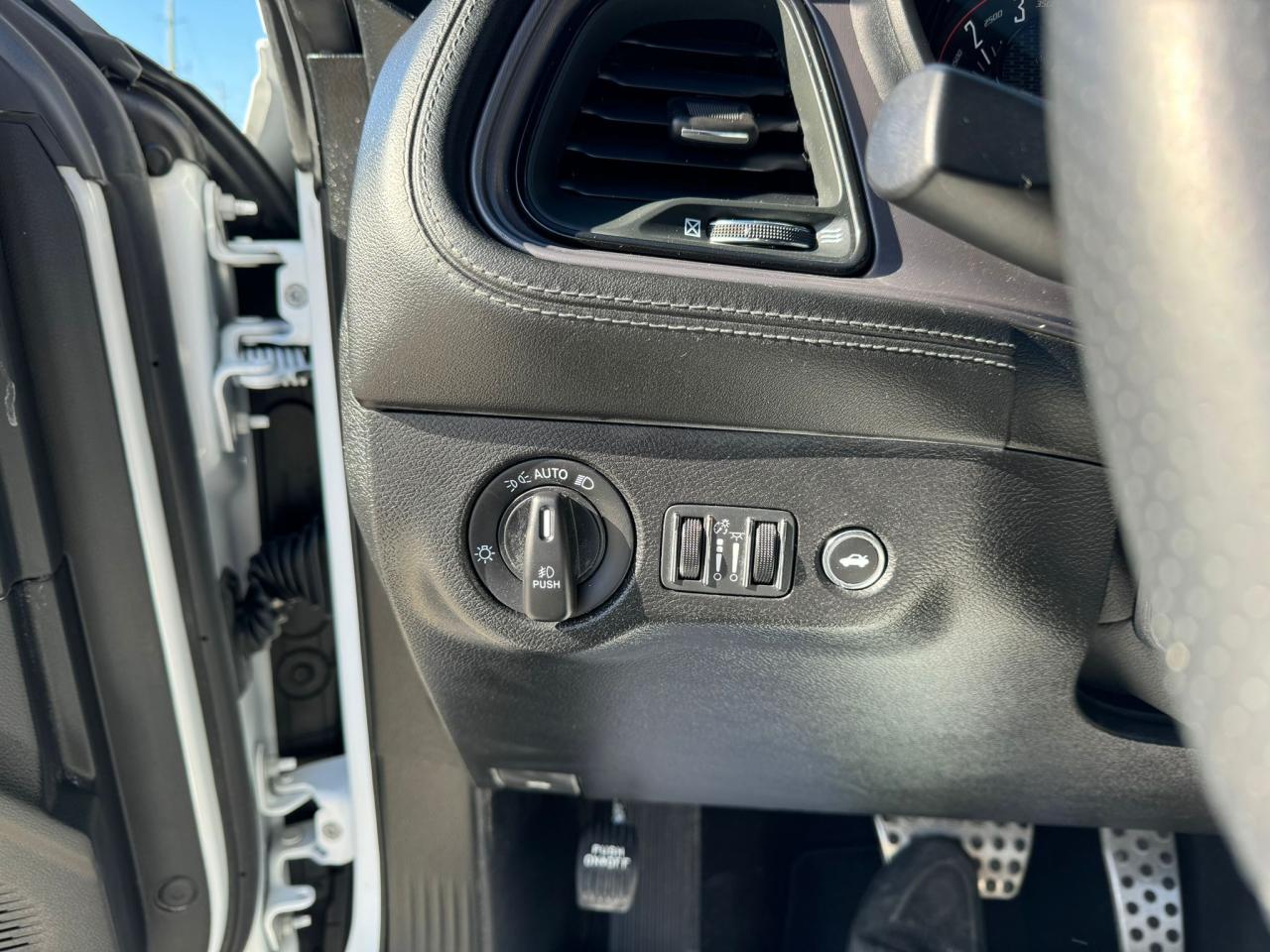 2023 Dodge Challenger GT - Photo #20