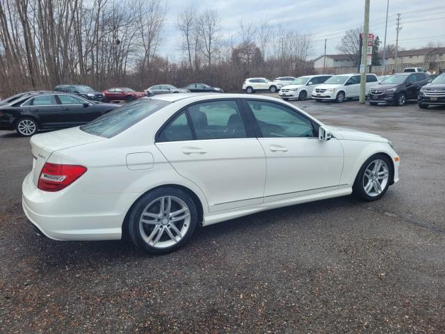 2014 Mercedes-Benz C-Class C300 4Matic Sport Sedan Photo7