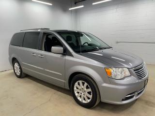 Used 2014 Chrysler Town & Country TOURING for sale in Guelph, ON
