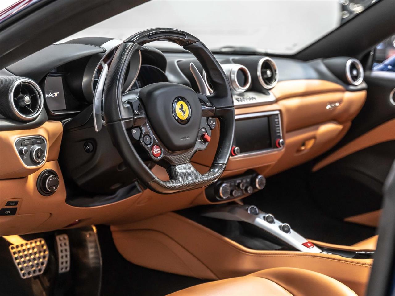 2015 Ferrari California CALIFORNIA T|CONVERTIBLE|NAVI|REARCAM|FULL PPF PAINT PROTECTION Photo