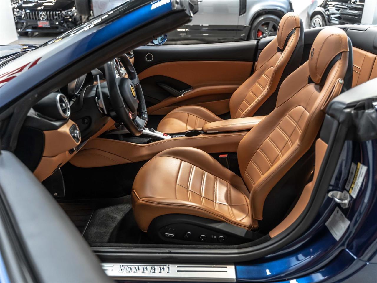 2015 Ferrari California CALIFORNIA T|CONVERTIBLE|NAVI|REARCAM|FULL PPF PAINT PROTECTION Photo