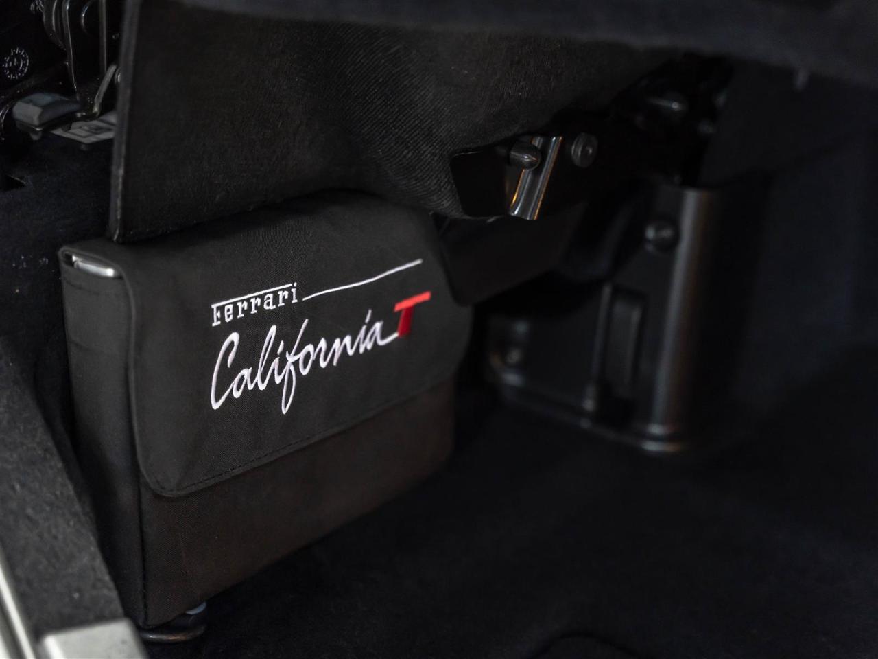 2015 Ferrari California CALIFORNIA T|CONVERTIBLE|NAVI|REARCAM|FULL PPF PAINT PROTECTION Photo