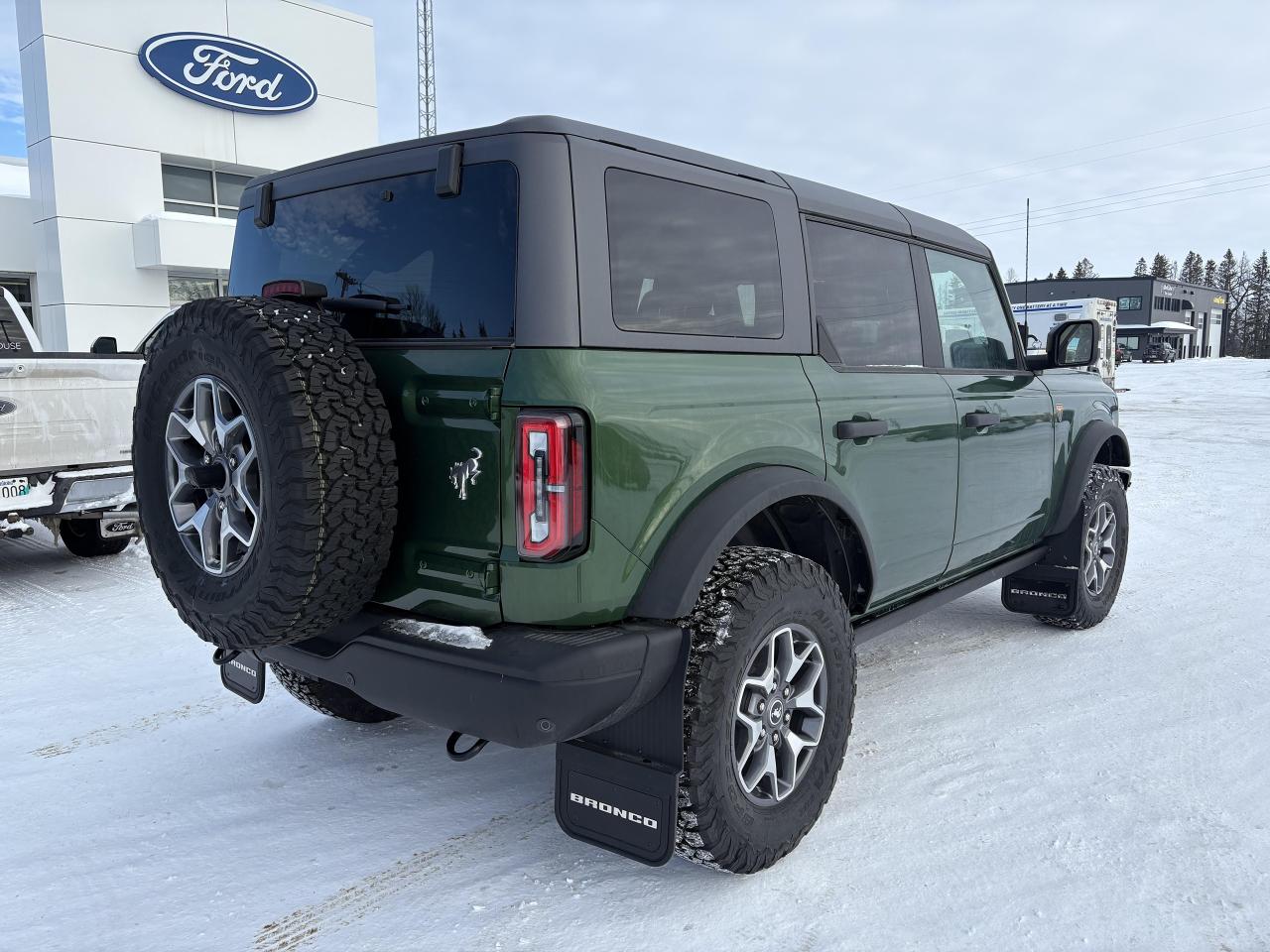 2024 Ford Bronco BADLANDS 4 DOOR 4X4 Photo