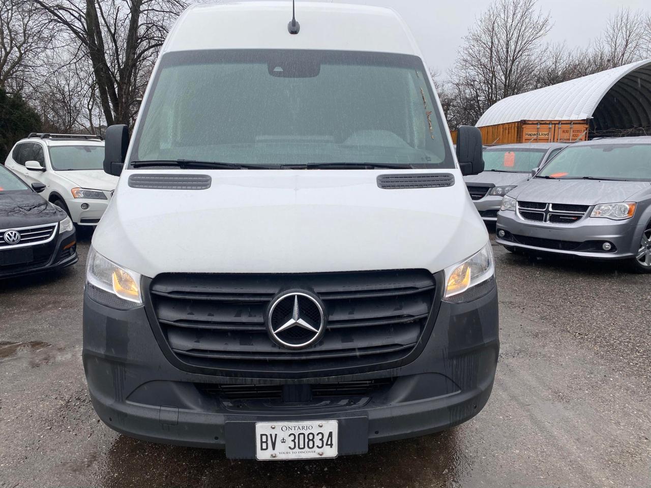 2022 Mercedes-Benz Sprinter 2500 Standard Roof I4 144" - Photo #2