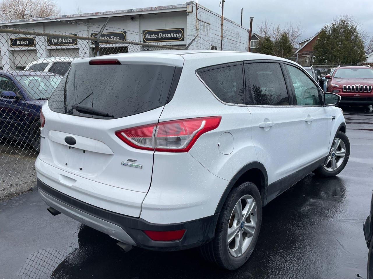 2014 Ford Escape SE *SAFETY, HEATED SEATS, ECOBOOST* - Photo #5