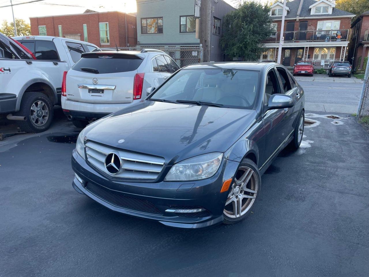 Used 2009 Mercedes-Benz C-Class C300 4MATIC *AWD, SUNROOF, HEATED SEATS, SAFETY* for sale in Hamilton, ON