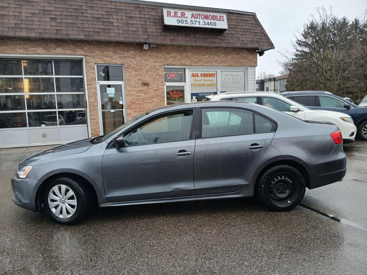 Used 2012 Volkswagen Jetta 4dr 2.0L Auto Trendline for sale in Oshawa, ON