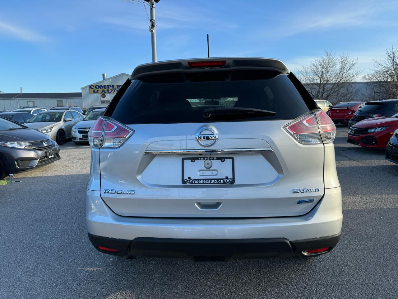 2014 Nissan Rogue SV - Photo #6