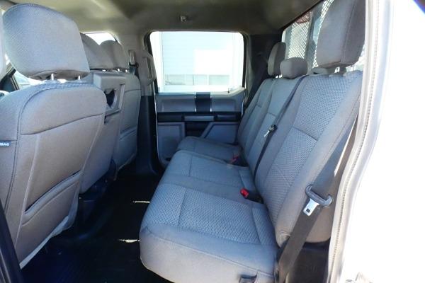 2021 Ford F-350 XLT DECK TRUCK w/Power cloth seats - Photo #9