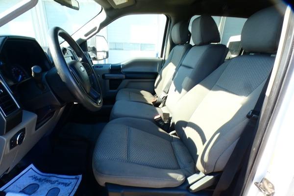 2021 Ford F-350 XLT DECK TRUCK w/Power cloth seats - Photo #10