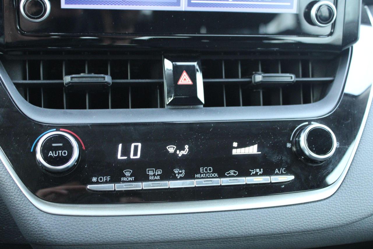 2022 Toyota Corolla Hybrid CVT w/Li Battery - Photo #12