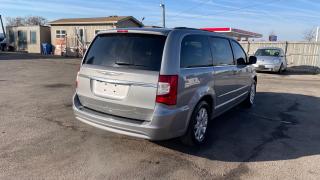 2013 Chrysler Town & Country TOURING*7 PASSENGER*STOWNGO*ONLY 162KMS*CERTIFIED - Photo #5