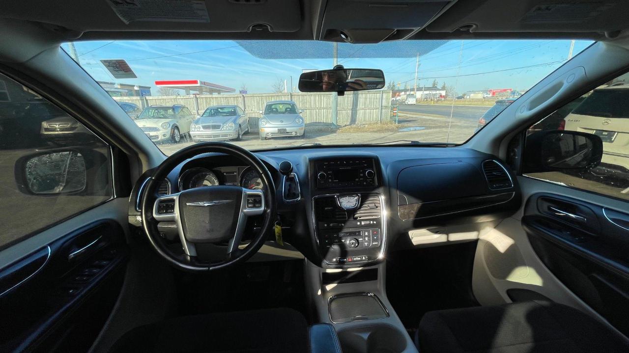 2013 Chrysler Town & Country TOURING*7 PASSENGER*STOWNGO*ONLY 162KMS*CERTIFIED - Photo #11