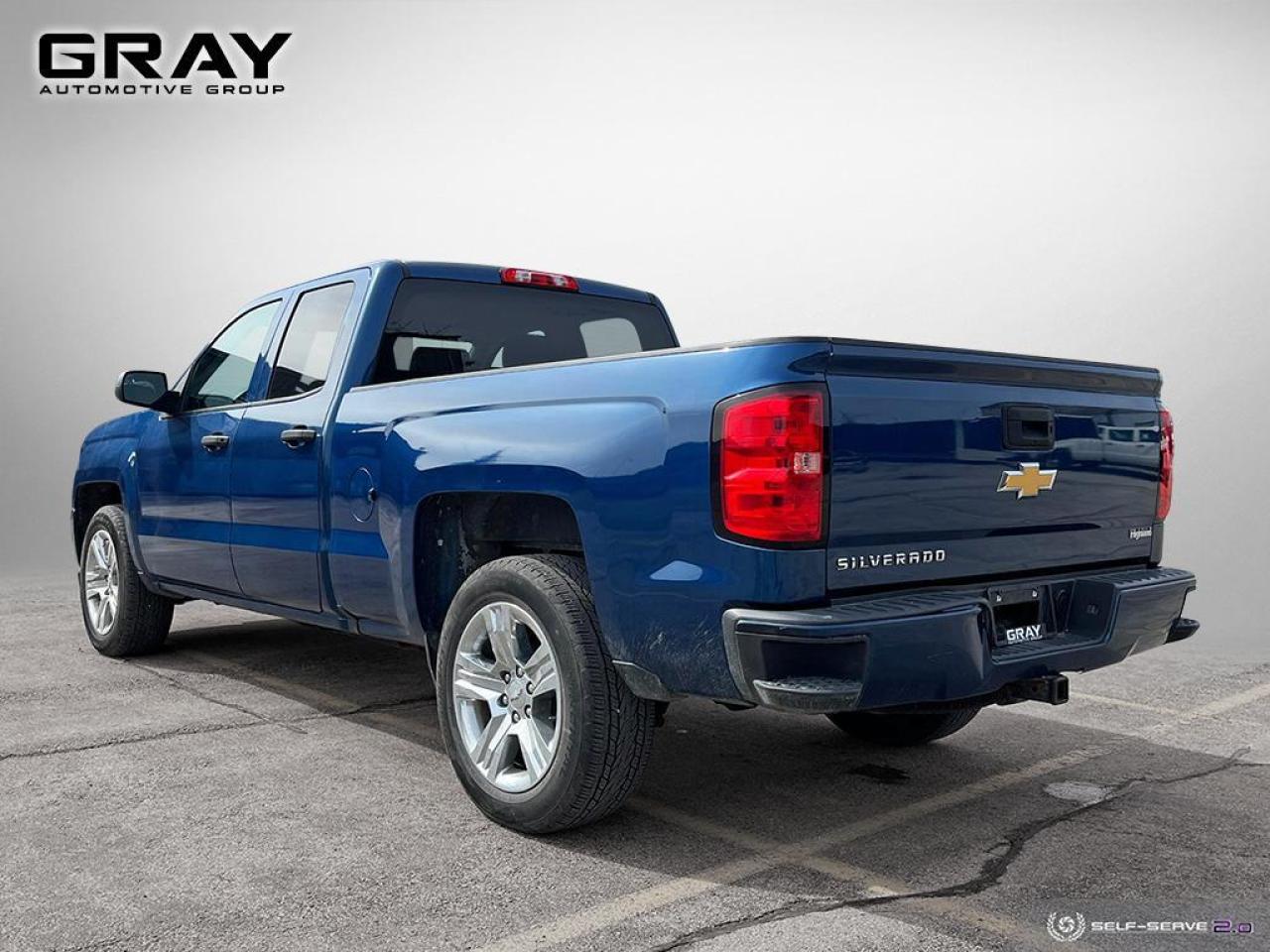 2018 Chevrolet Silverado 1500  Photo2