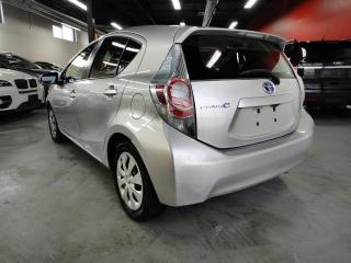 2012 Toyota Prius c VERY WELL MAINTAIN,ALL SERVICE RECORDS,NO RUST - Photo #4